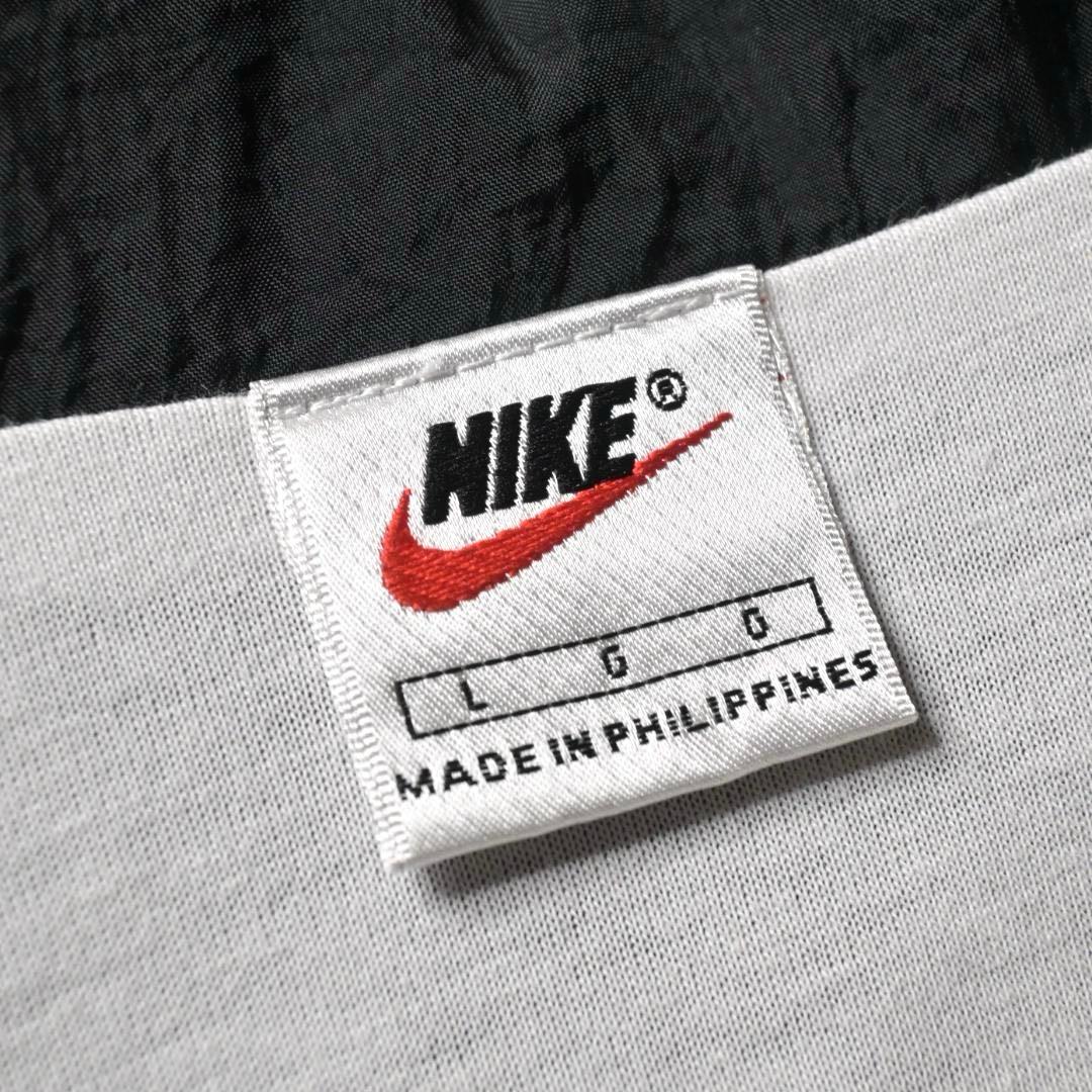 B*様 90s　ナイキ　企業ロゴ ナイロンジャケット　ホワイト　ブラック　白黒