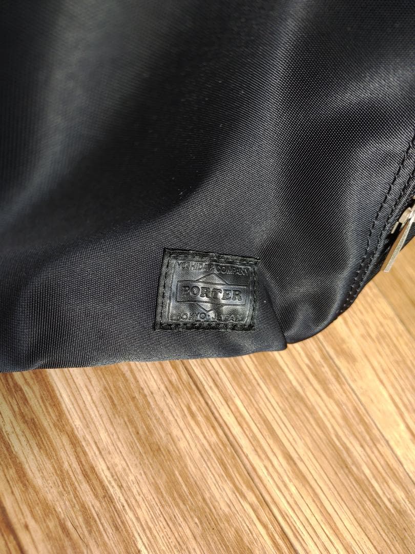【美品】PORTER LIFTリフト デイパック ビジネスバックパック 黒