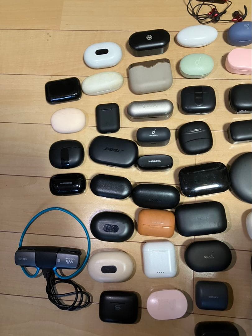 あ*い様 【ジャンク】ワイヤレスイヤホン　ヘッドホンまとめ売り
