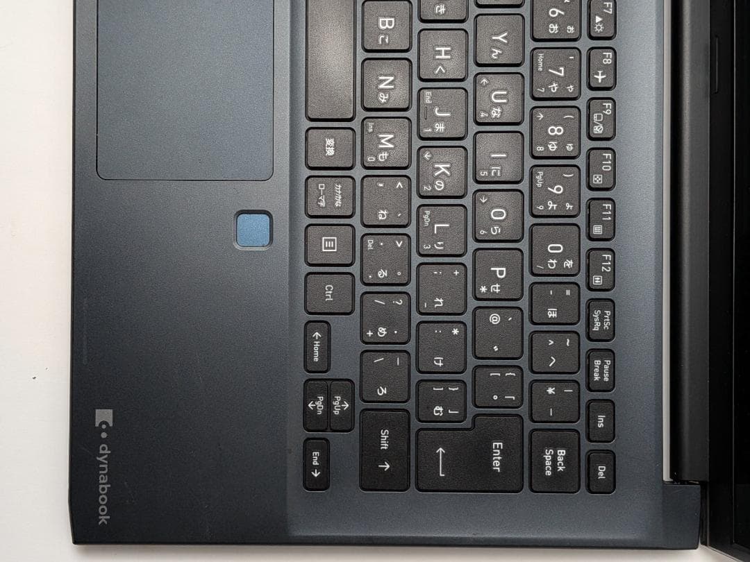 第12世代Core i5 Dynabook SJ73/KU 195