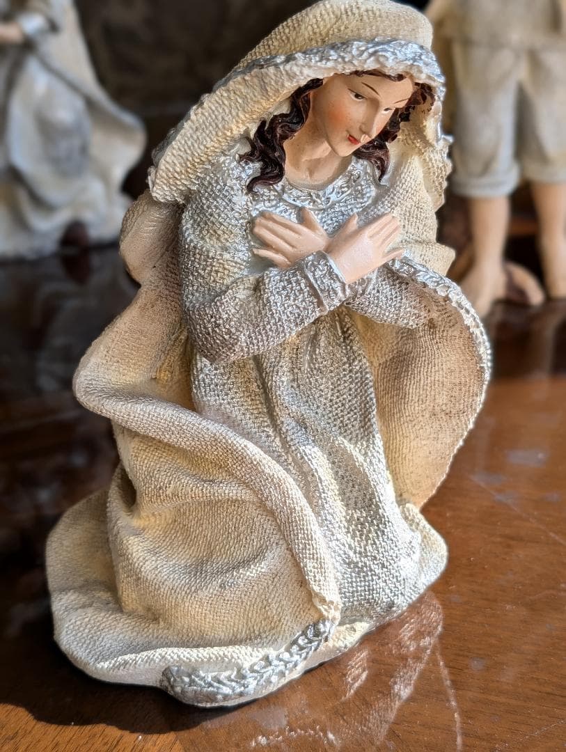 【大幅値下げ·新品同様】キリスト降誕人形７ピースセット