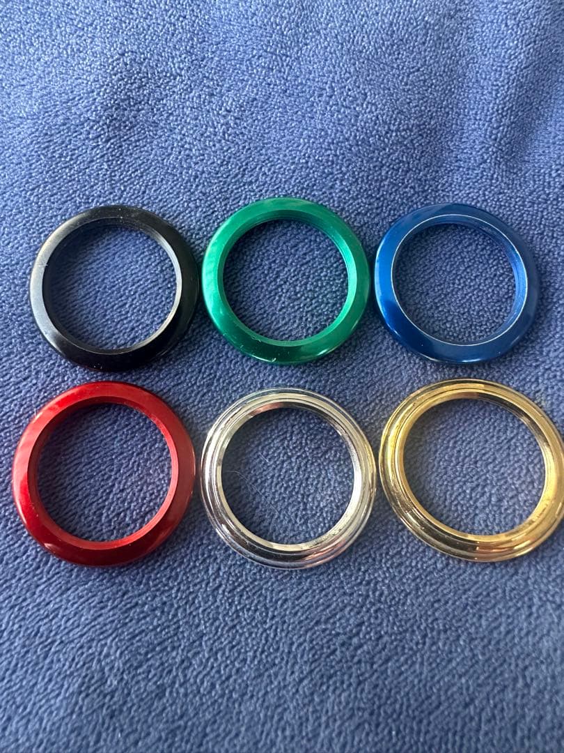 GUCCI チェンジベゼル・6色替えベゼル・箱付き・ギャランティカード付【稼働】