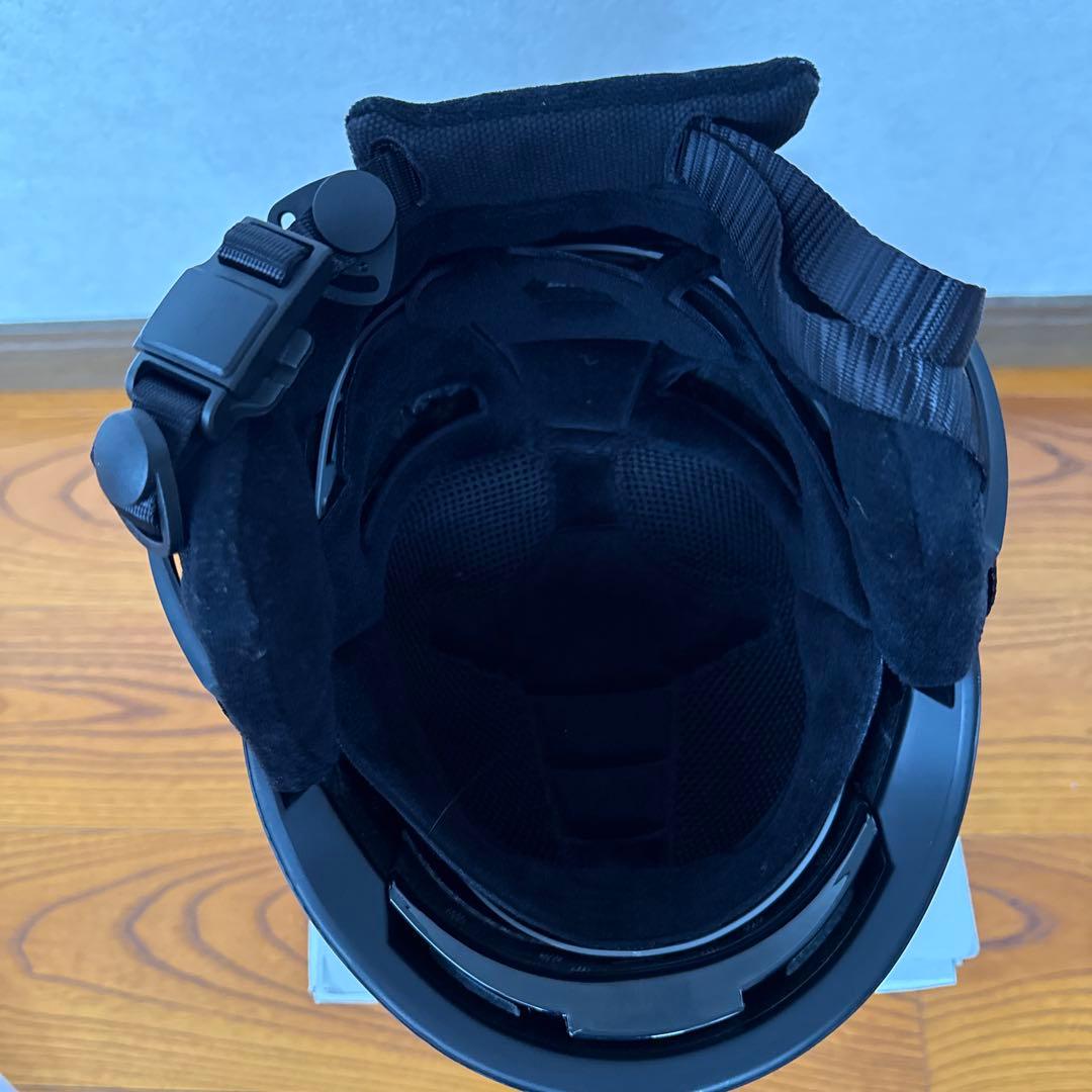 BURTON. anon. ECHO.スノーボ-ヘルメット 通気.大きさ調整付