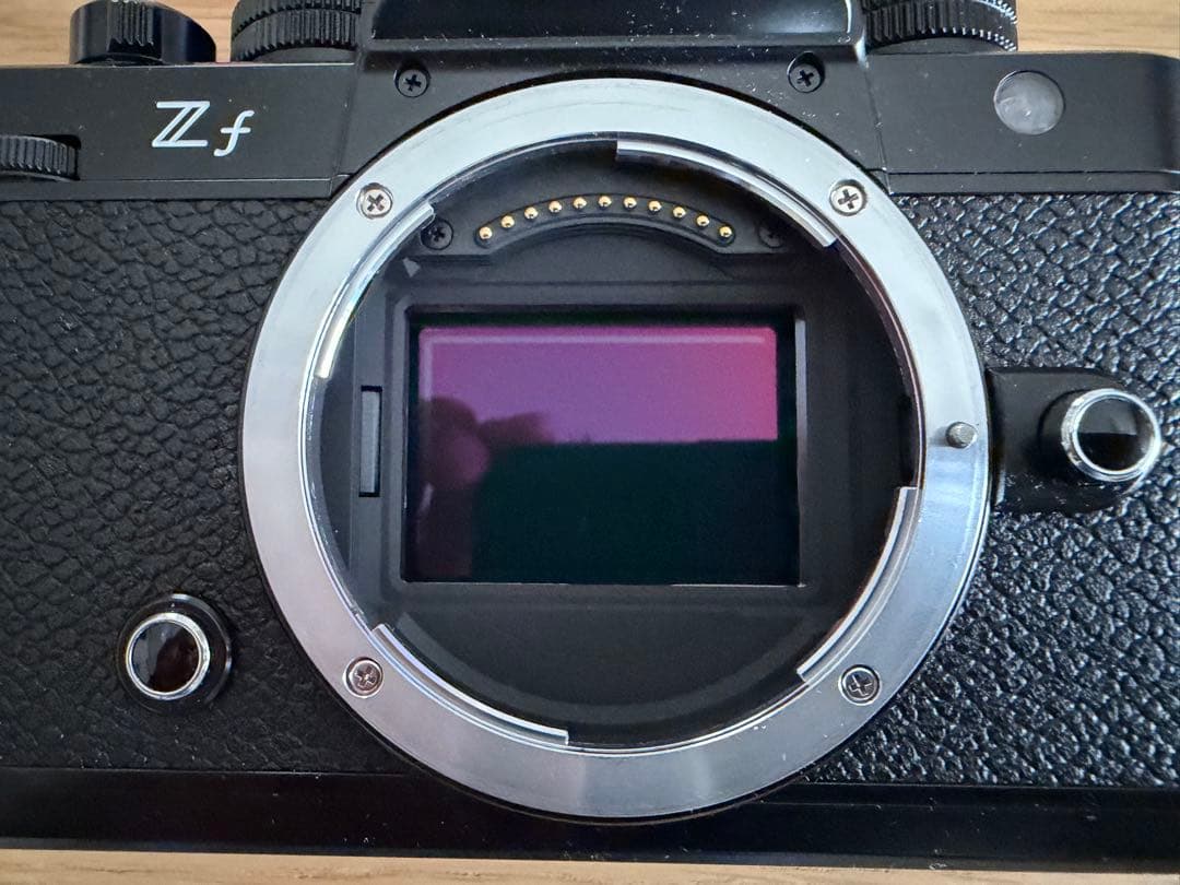 【極美品】Nikon Zf + 単焦点レンズ2本セット