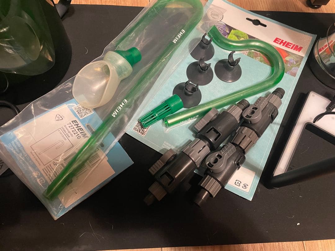 ※内容更新　ジャンク品含む、水槽セット