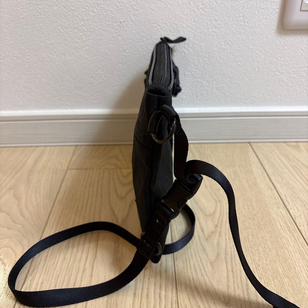 【美品】定価27,500 PORTER ポーター ハイブリッド サコッシュ　黒