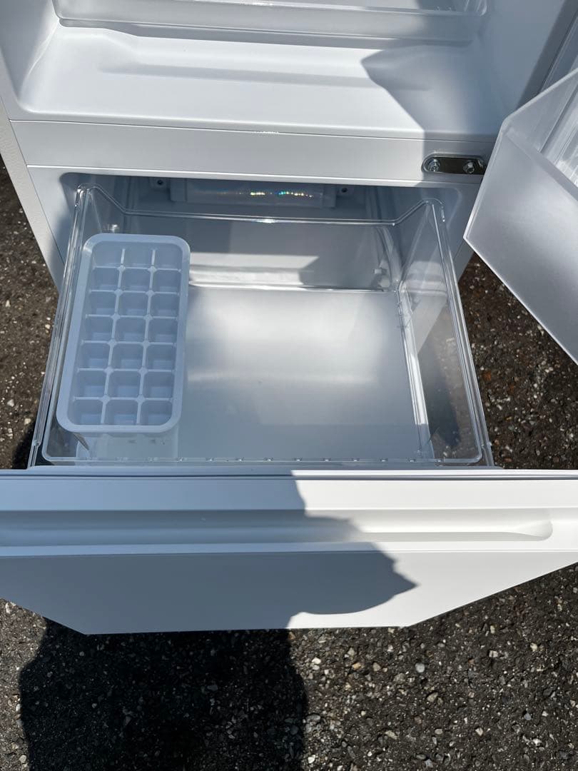 極上品！Panasonic ノンフロン冷蔵庫 NR-B16C2-W2025年製