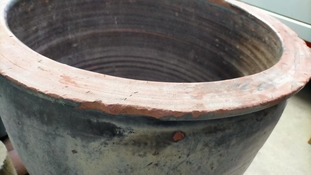 陶器製円筒形水鉢 グレー茶色 ◆【 旧家土蔵品 】 ◆《特大 壺 》◆