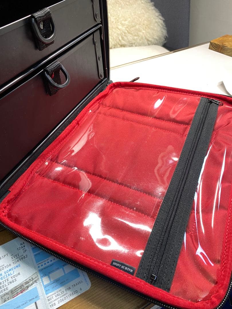 【未使用に近い】tati アートショコラ ワークボックス ネイルバッグ【レア】