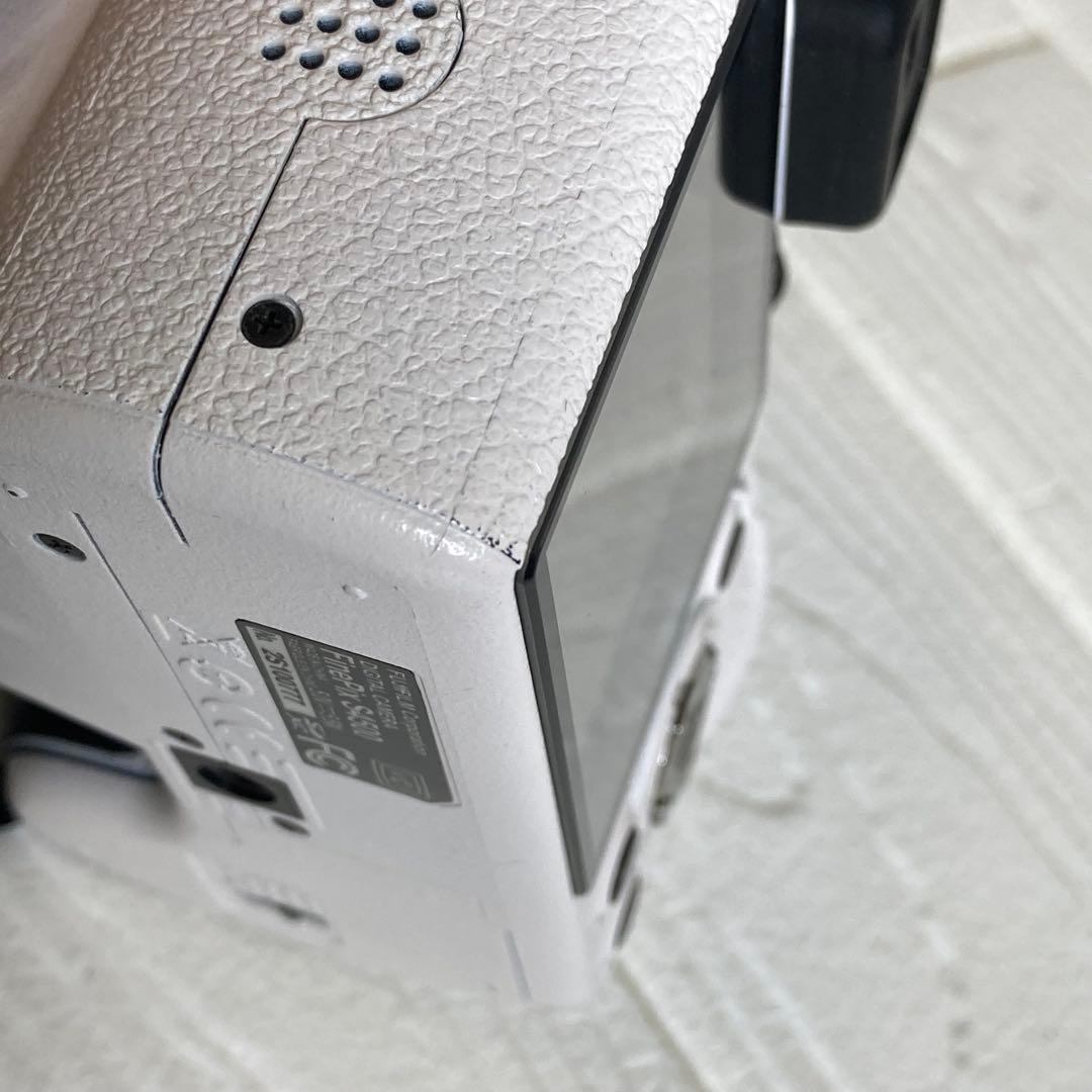 FUJIFLIM Finepix S4500 デジカメ 白 コンデジ 動作品