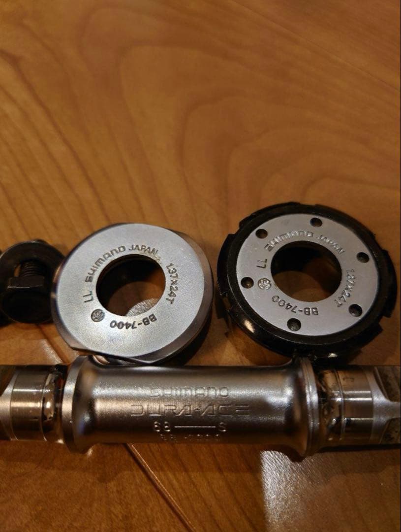 レア希少品!!　DURA-ACE ボトムブラケット 68mm　NJS