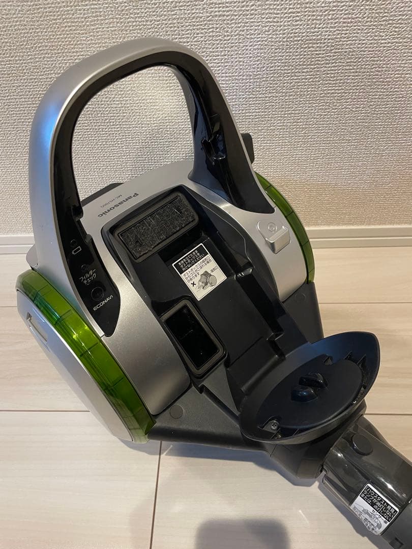 パナソニック ハイブリッド掃除機 サイクロン式　MC‐HS700G