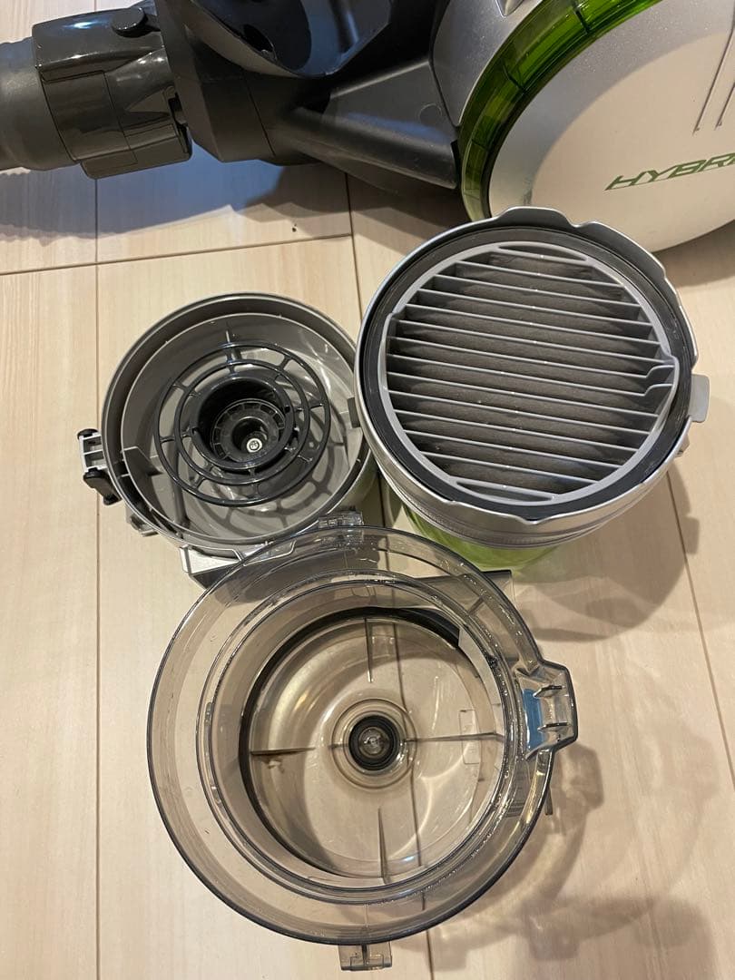 パナソニック ハイブリッド掃除機 サイクロン式　MC‐HS700G