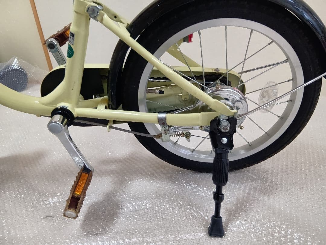 子供用自転車16インチ　補助輪付き