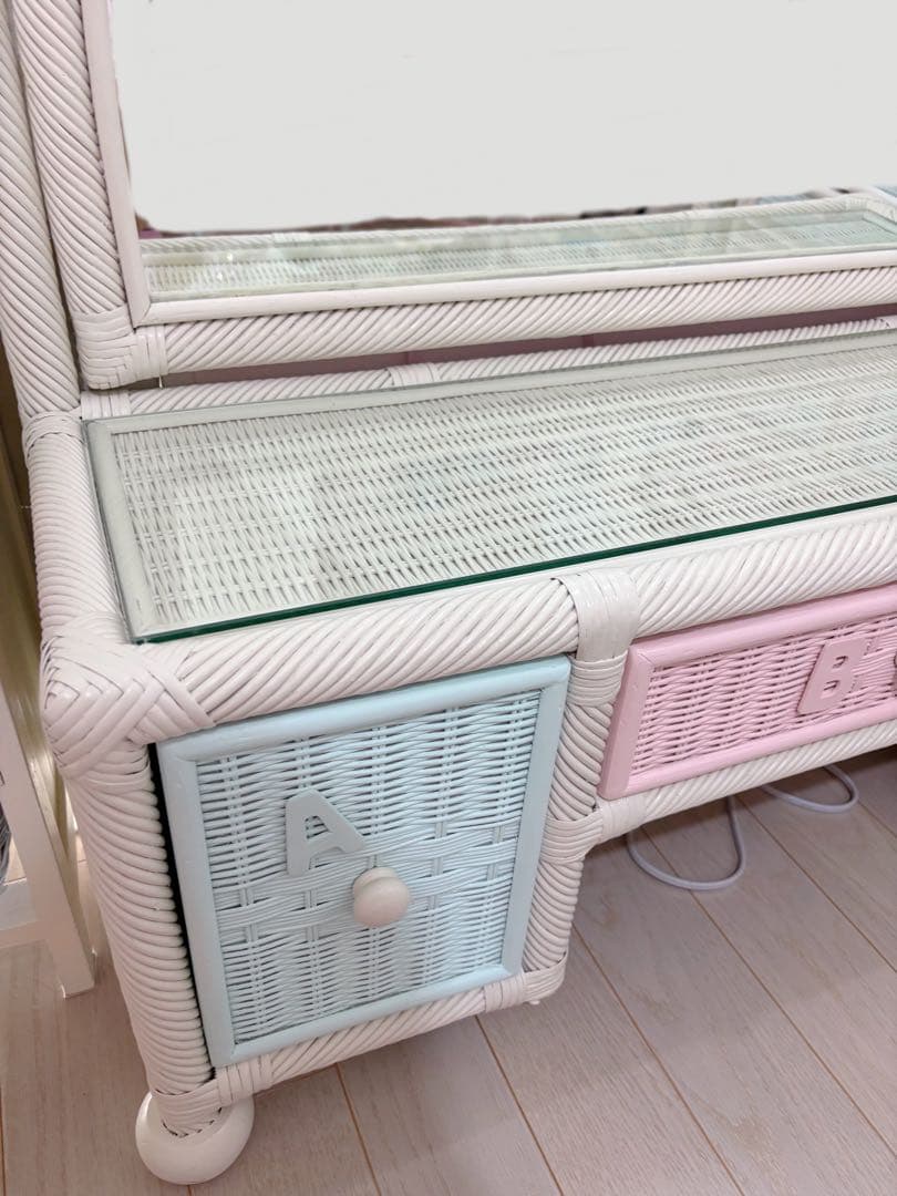 ヴィンテージ　ウィッカー　ラタン　ドレッサー