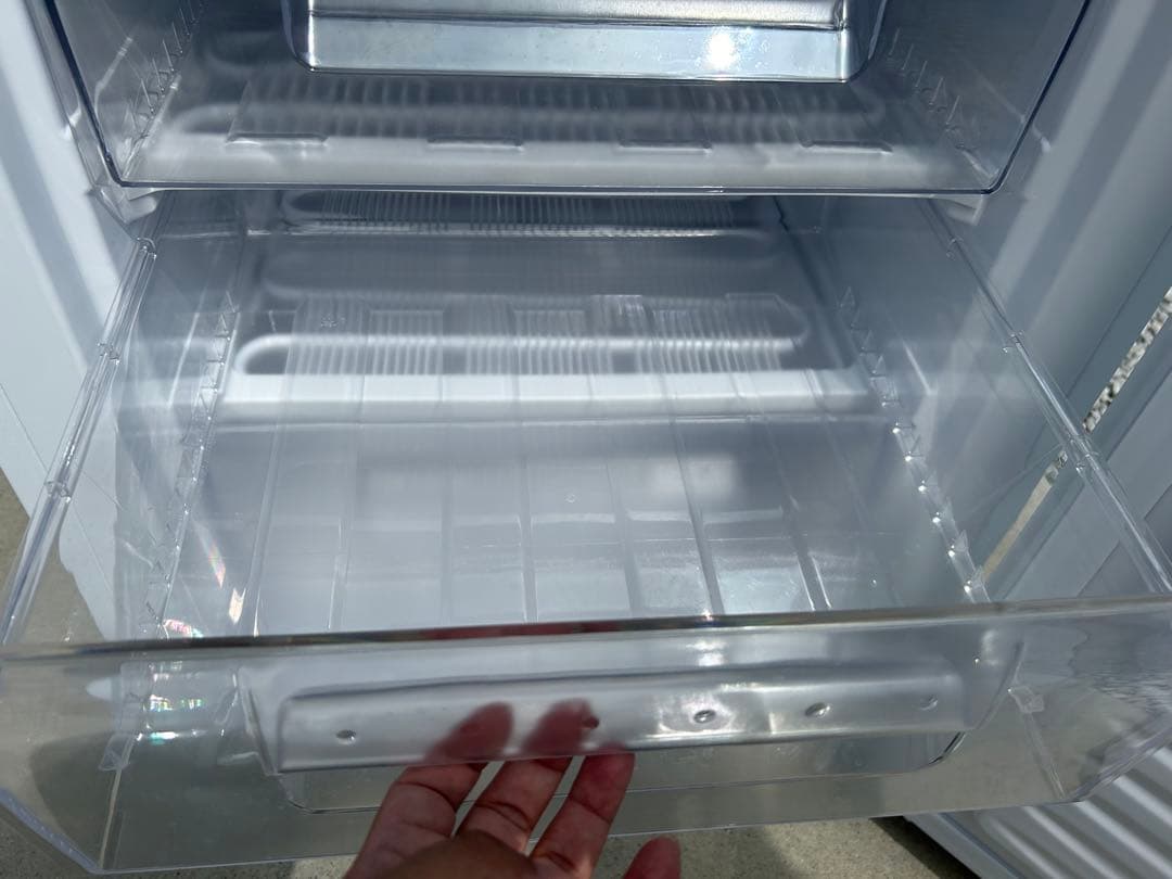 美品　YAMAZEN 冷凍庫 YF-U91　2023年製