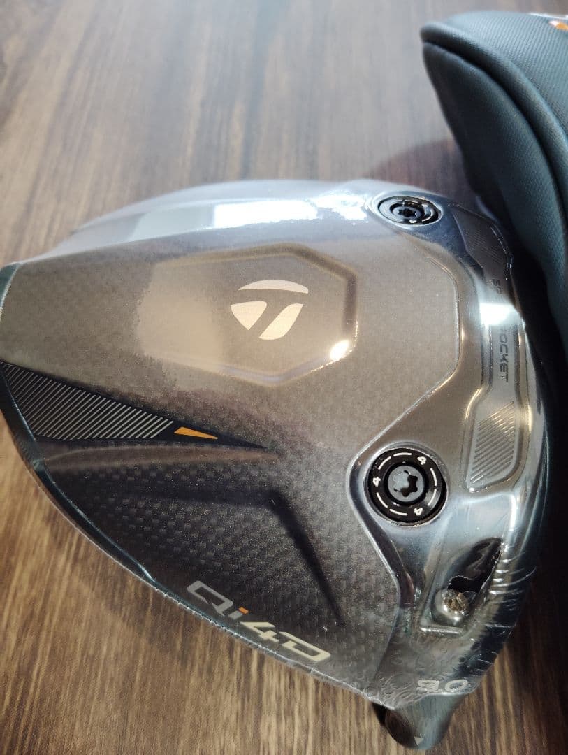 新品 テーラーメイド Qi4D ドライバー ヘッド 9.0°　ヘッドのみ