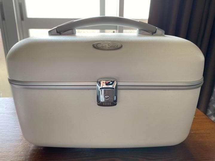 【値下げ！】家庭用美顔器　セルショット　cellshot