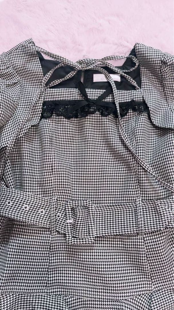 【♡】 ❤︎pium❤︎ ティアードフリル長袖ミニワンピース