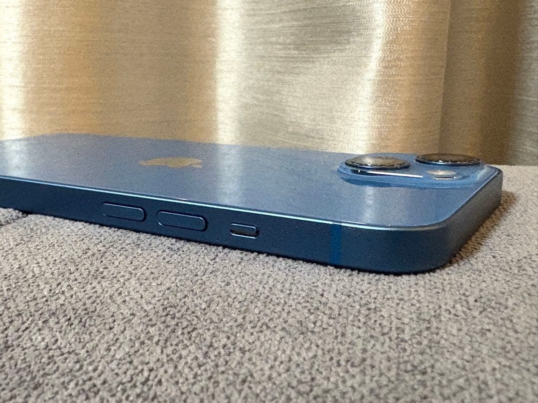 iPhone13 256GB SIMロックなし MLNM3J/Aバッテリー83%