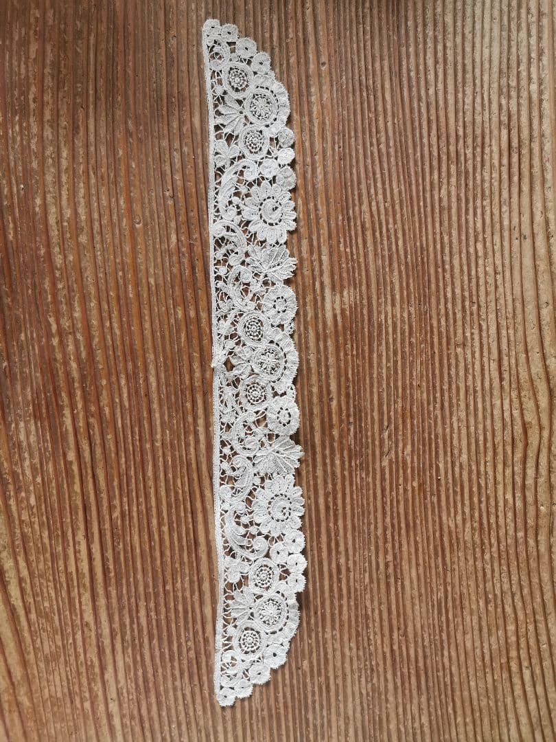 アンティーク ポワンドローズ ロゼッタ ボビン＆ニードルワークレース 付け襟