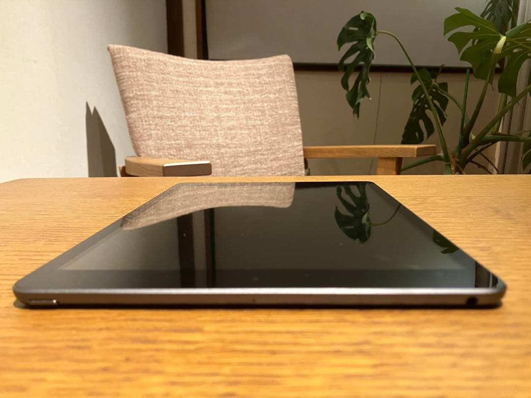 iPad (第7世代) Wi-Fiモデル.128GB.スペースグレー