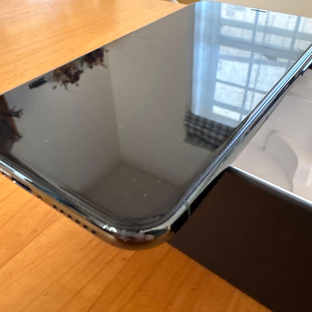 iPhone11 Pro ミッドナイトグリーン