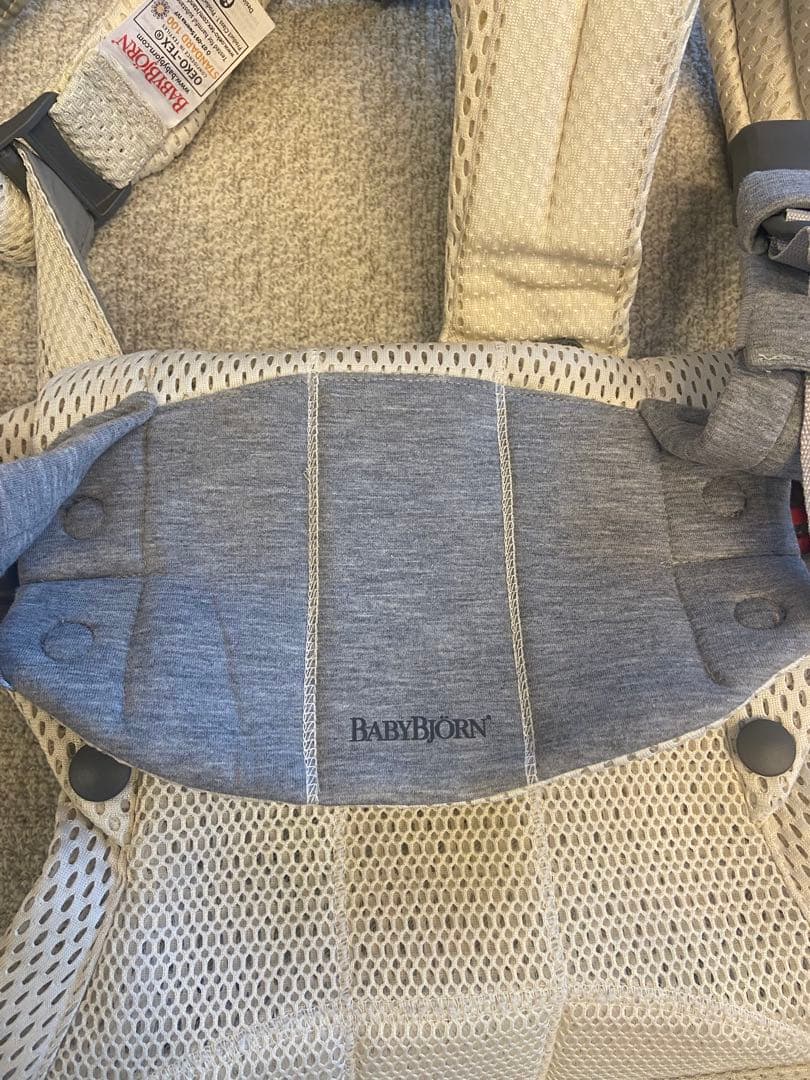 BABYBJÖRN 抱っこ紐 クリーム