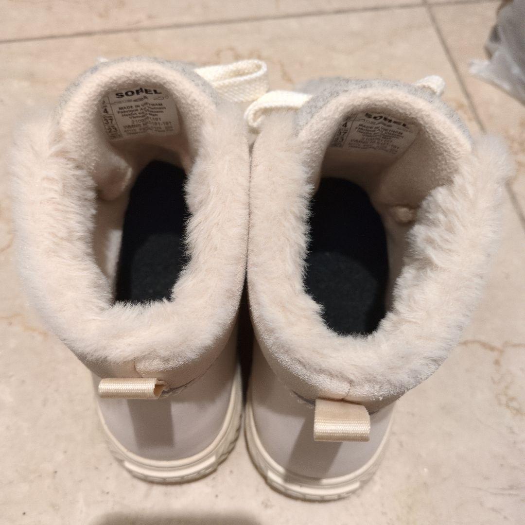 SORELスノーブーツ