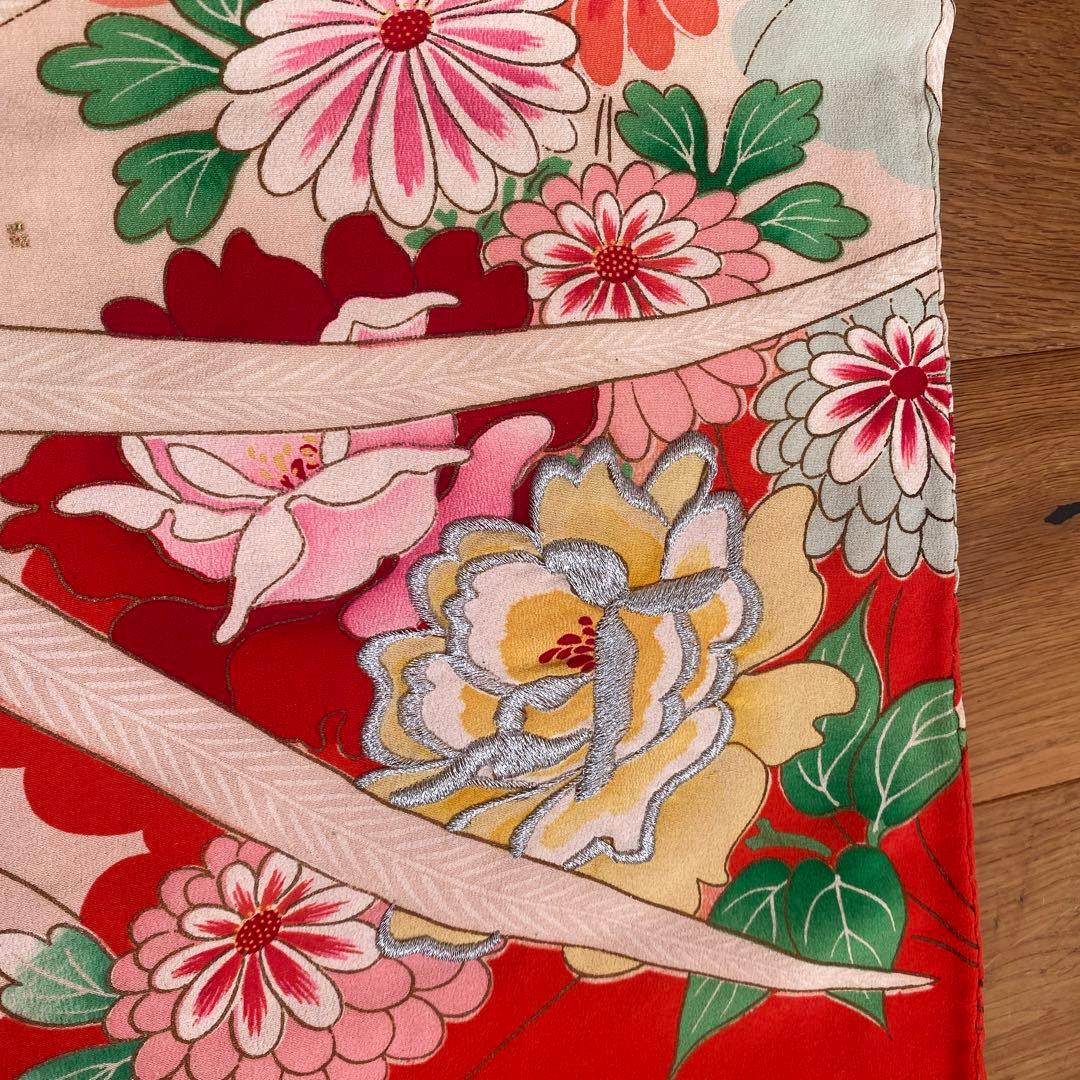 アンティーク　七五三　正月　子供用 花柄 鳳凰刺繍 着物