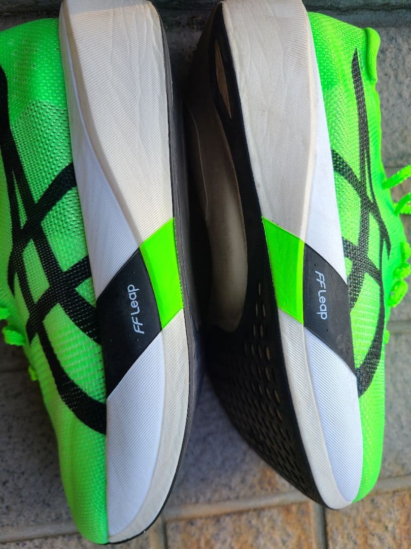 【26.0】ASICS メタスピードエッジTOKYO