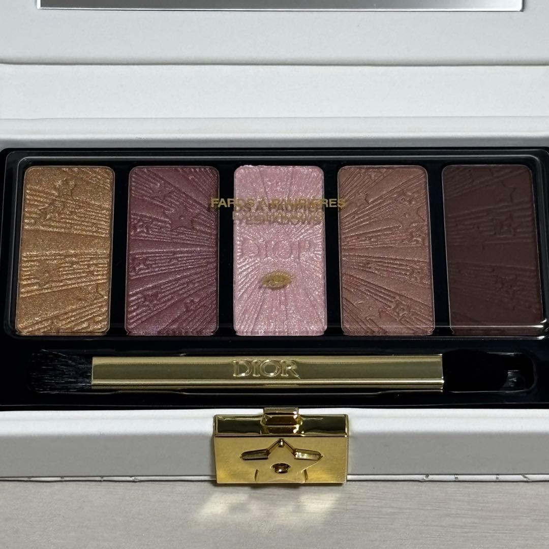 DIOR アイシャドウパレット 限定品　新品未使用