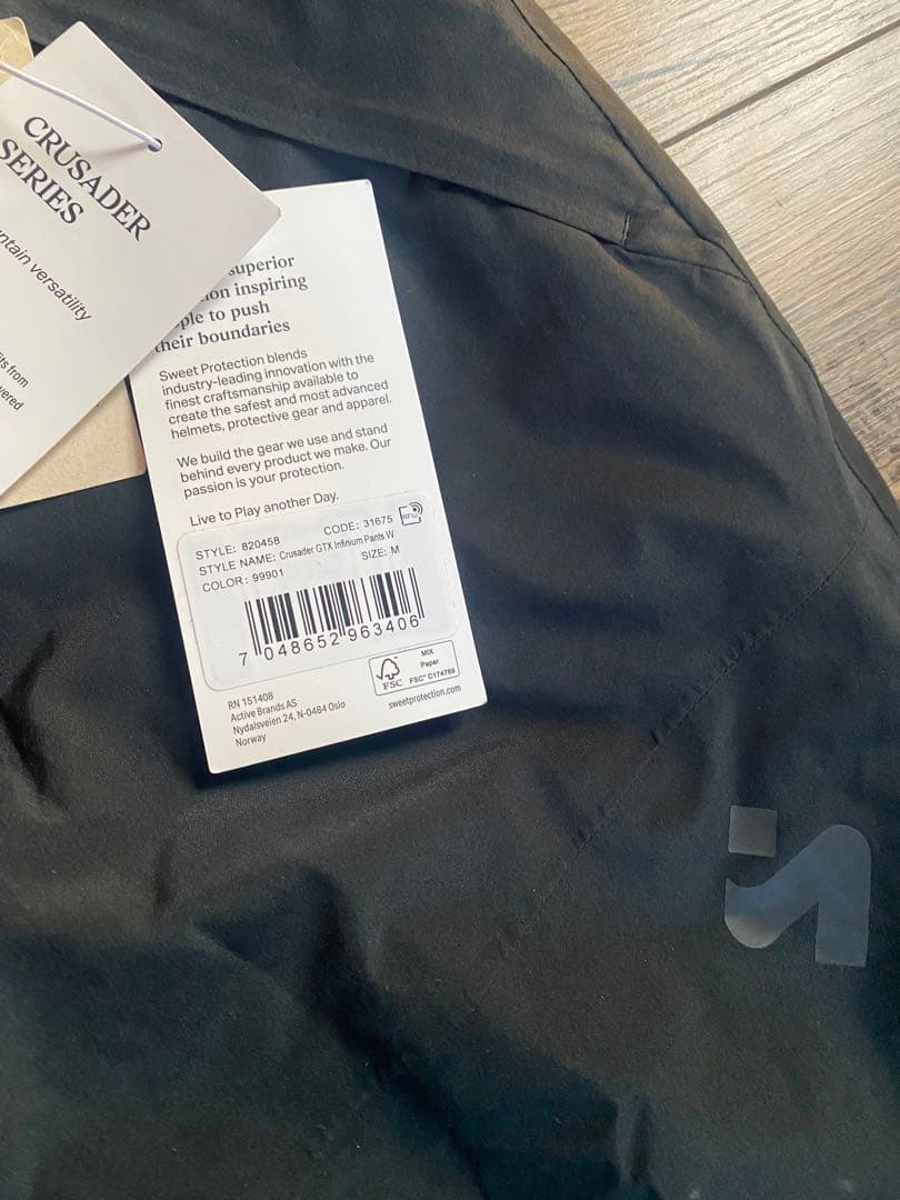 新品　Sweet Protection Crusader GTX