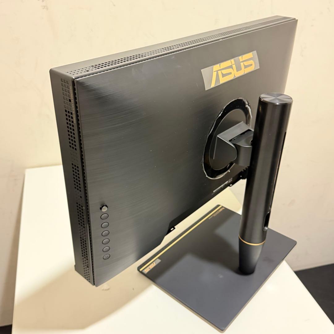 ASUS 27インチ クリエイター向けProArt PA27UCX