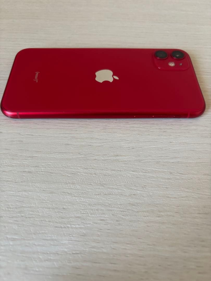 iPhone 11 64G レッド