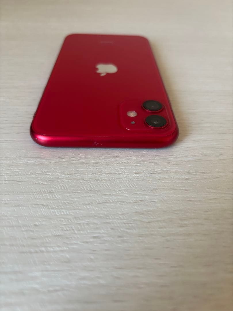 iPhone 11 64G レッド