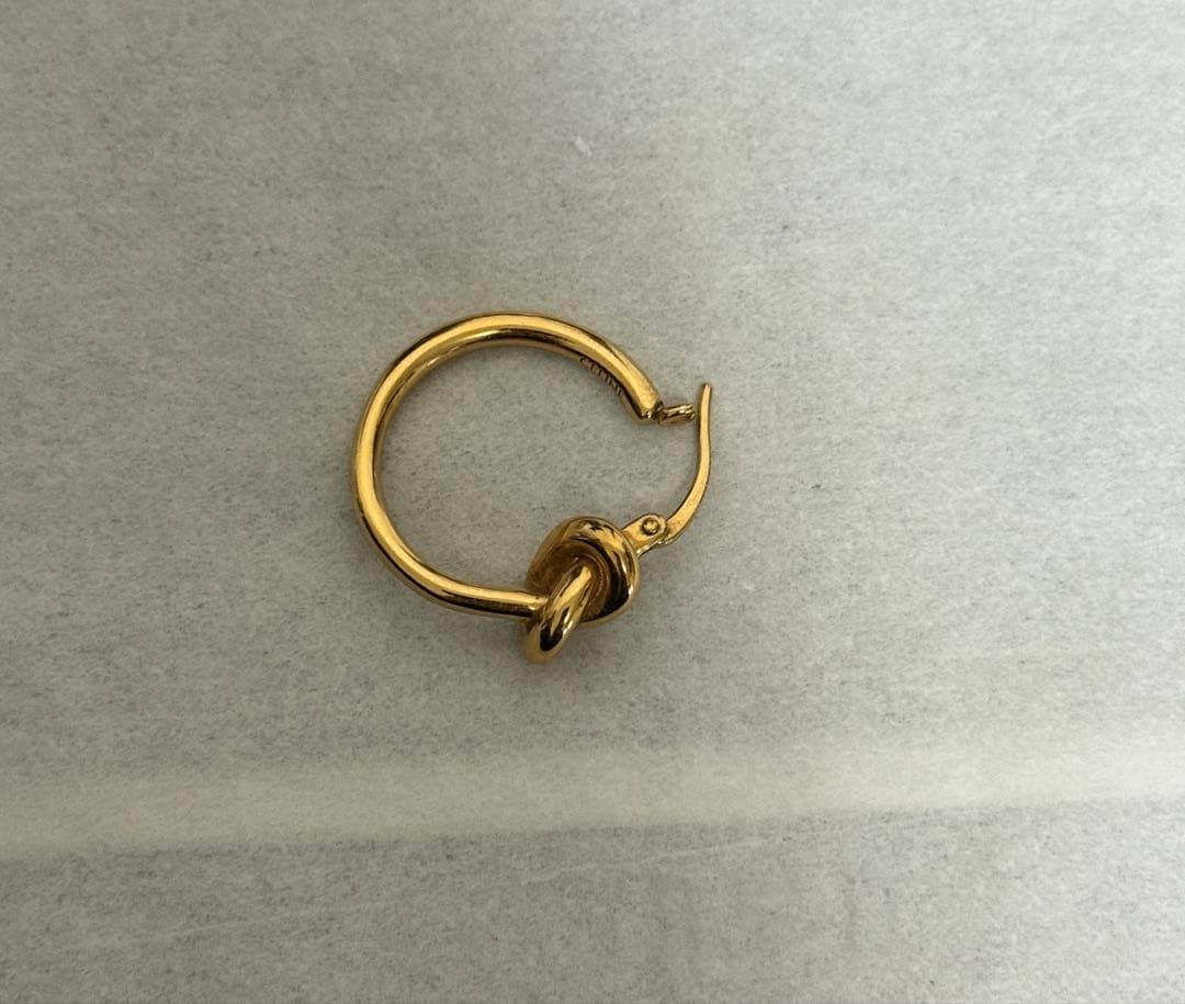 CELINE ノット スモールフープ ゴールド 片耳