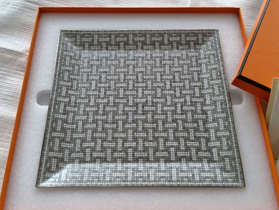 304 HERMES エルメス 編み込み模様 グレー 皿 プレート