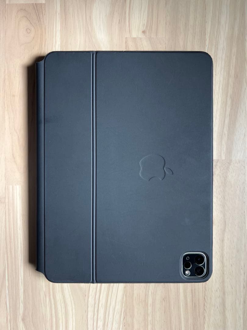 iPadPro 11 第4世代128GB wifi＋Magic Keyboard