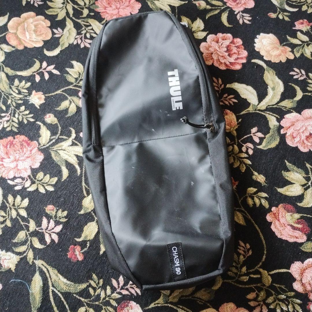 Thule Chasm 90ダッフルバッグ　ブラック