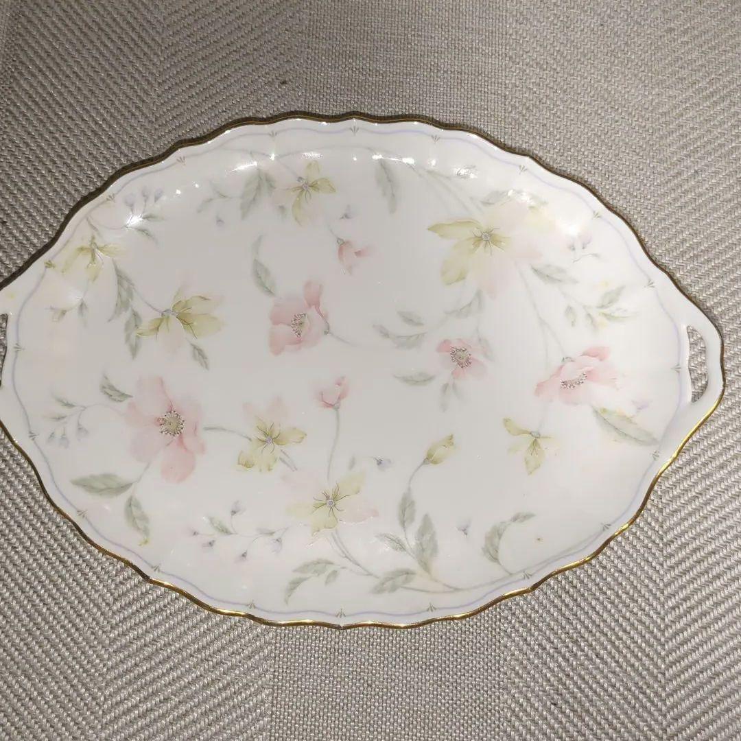 洋食器　4枚　ノリタケ　ナルミ