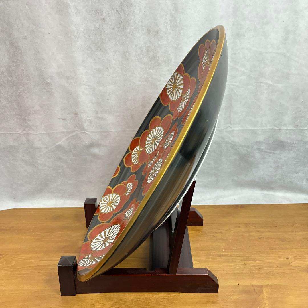 有田焼 15号飾皿 赤濃梅 泰明窯 飾り皿 直径47cm 台座付き 梅柄 手書き