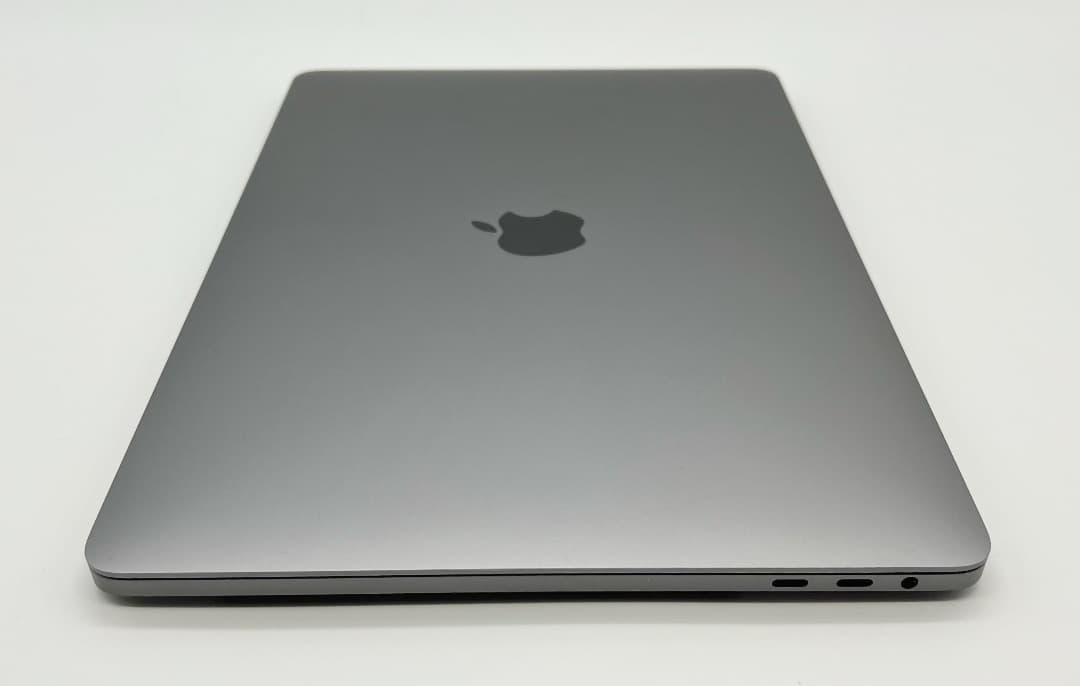 2019年 MacBook Pro 13インチ (16GB, 1TB SSD)