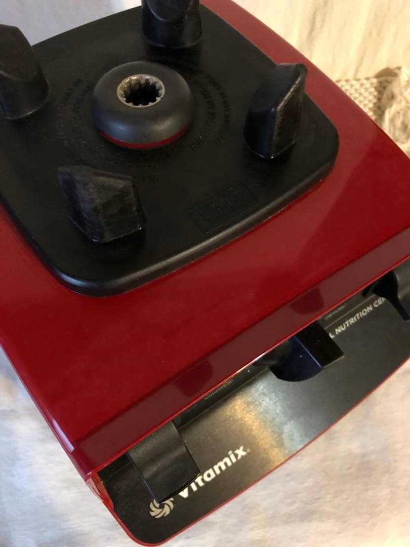 キッチン家電 Vitamix Total Nutrition Center VMO111