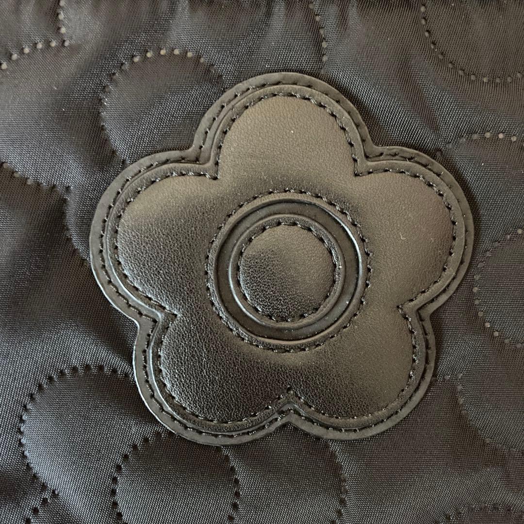 s*m様 未使用MARY QUANT ボディバッグ ブラック　キルティング素材