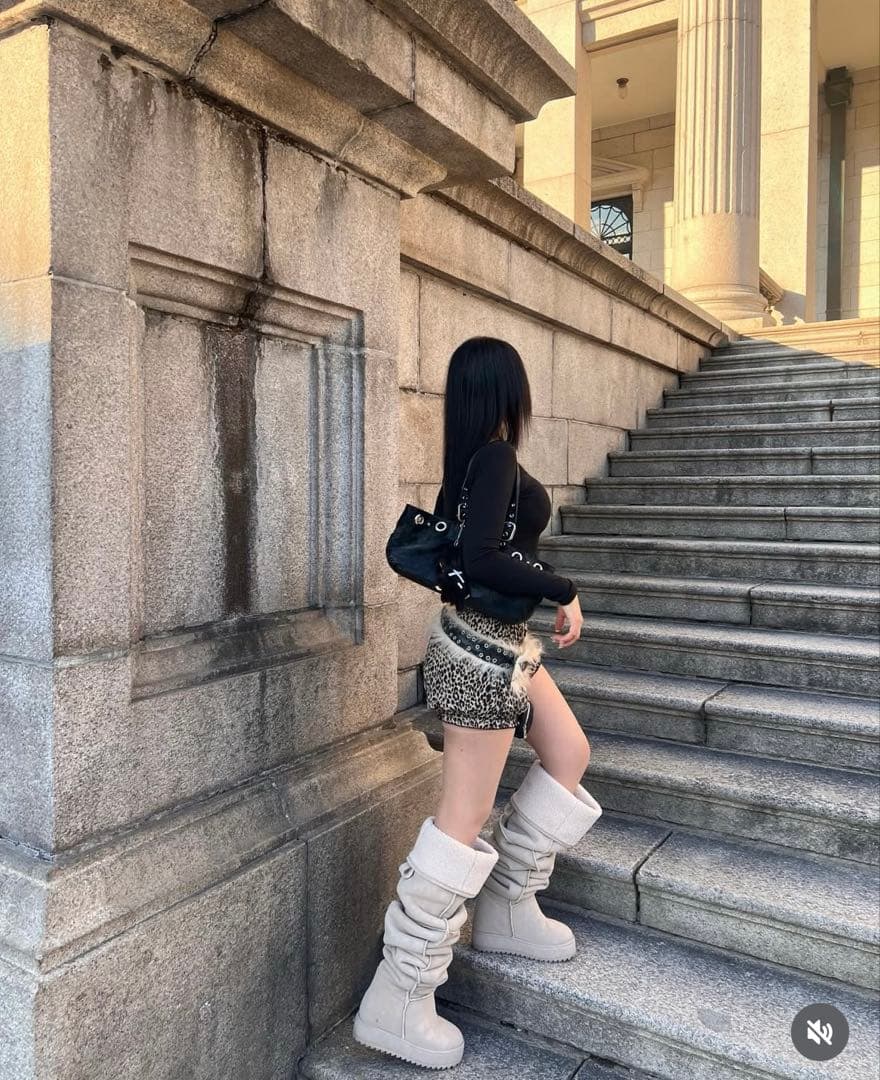 靴 YELLO JACOB LOOSE FIT LONG BOOTS beige