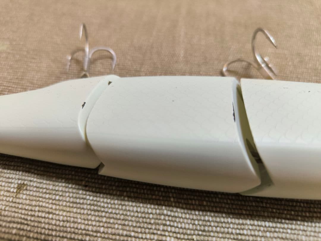 トリプルデラックスSWモデル（マットバニラ）中古美品