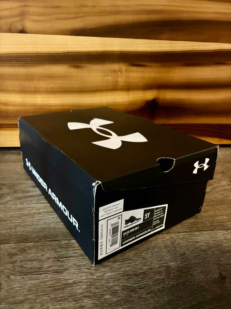 Under Armour アンダーアーマー　トレーニングシューズ 黒