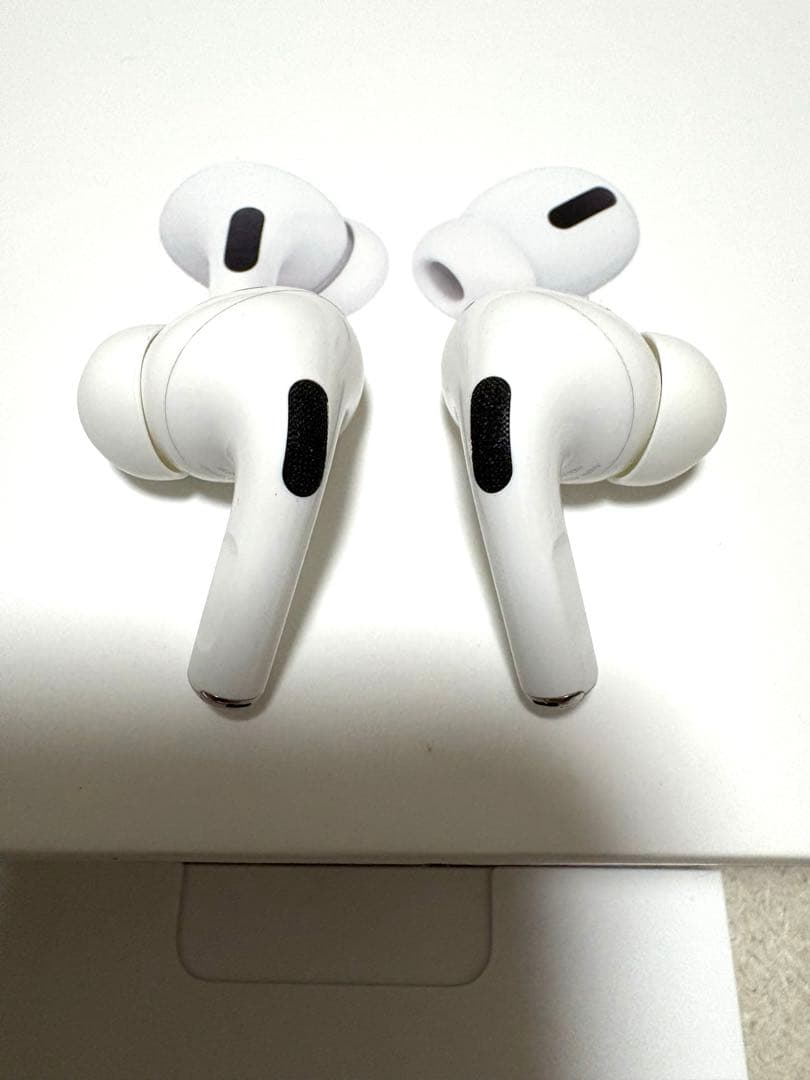 2021 AirPods pro 第1世代　Mag Safe 充電 対応