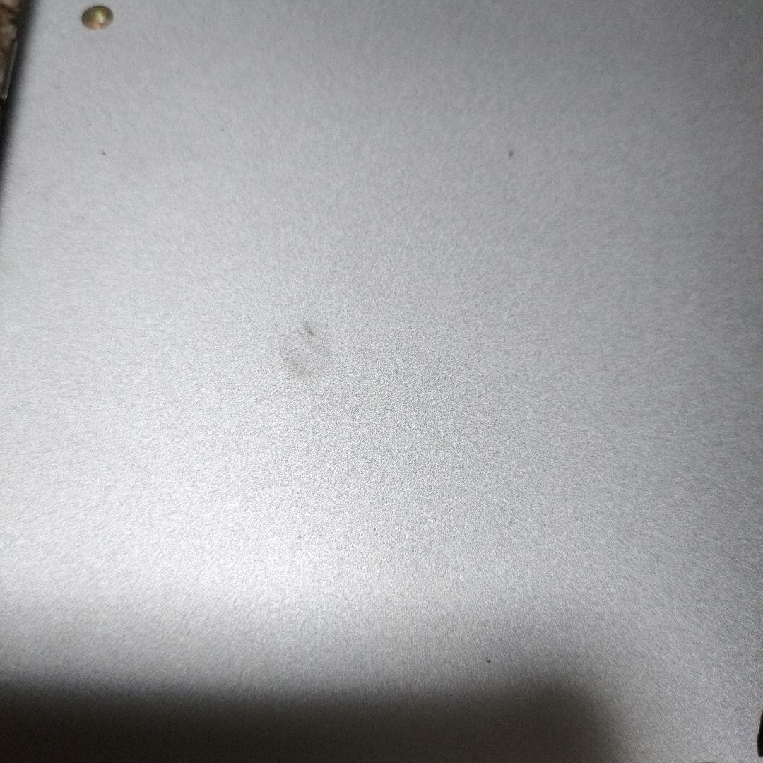 Apple iPad 9.7インチ シルバー 本体 タッチペン、本体ケース付き